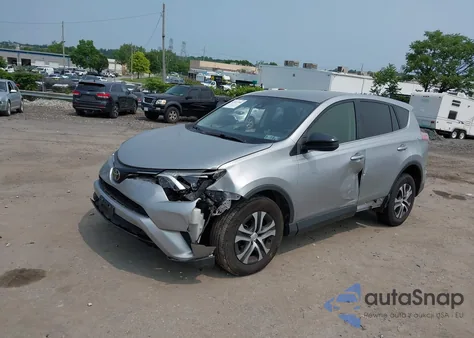 2018 Toyota Rav4 Le z USA, uszkodzony, nr VIN JTMBFREV5JJ203235